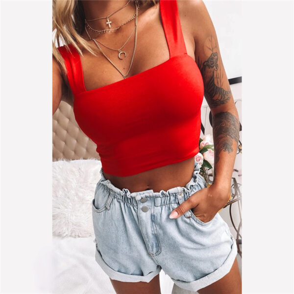 Camiseta, estilo crop top